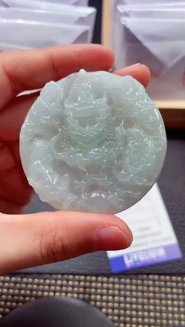 未镶嵌挂件翡翠20251218