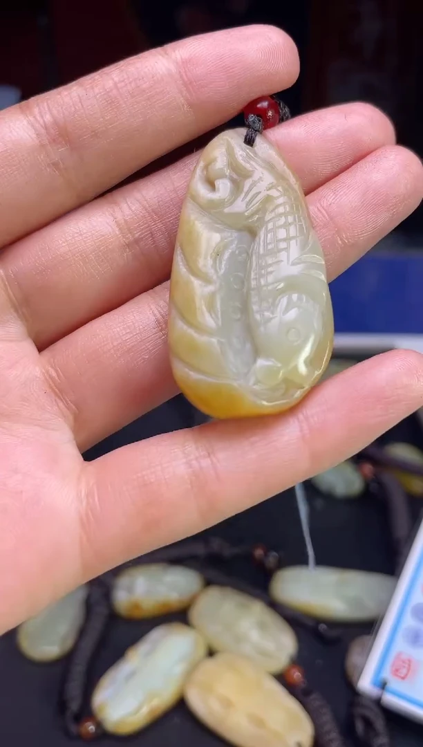 颈饰未镶嵌和田玉123