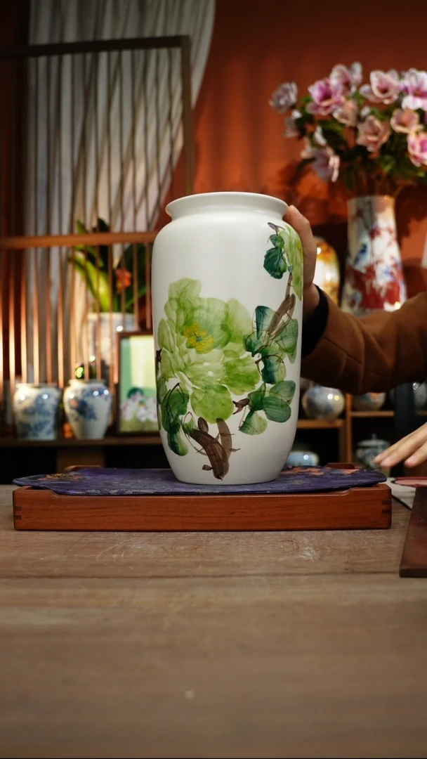 当代景德镇设计师釉下手绘陶瓷花瓶