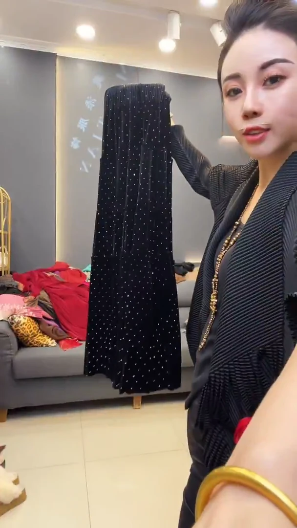 聚酯纤维（涤纶）黑色 半身裙