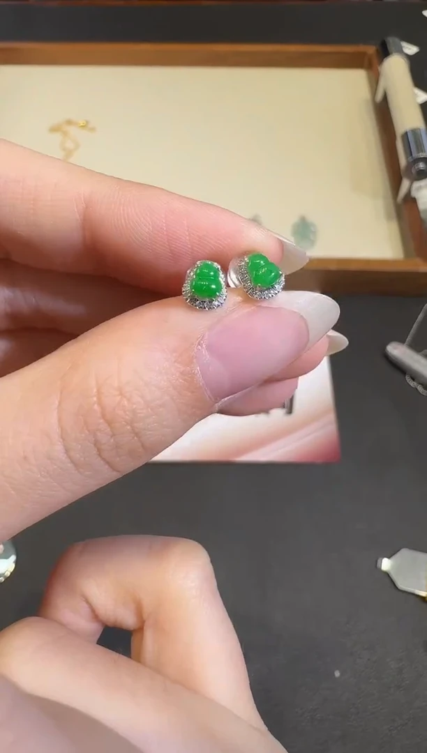 18K金镶嵌翡翠耳饰X1207-512-309