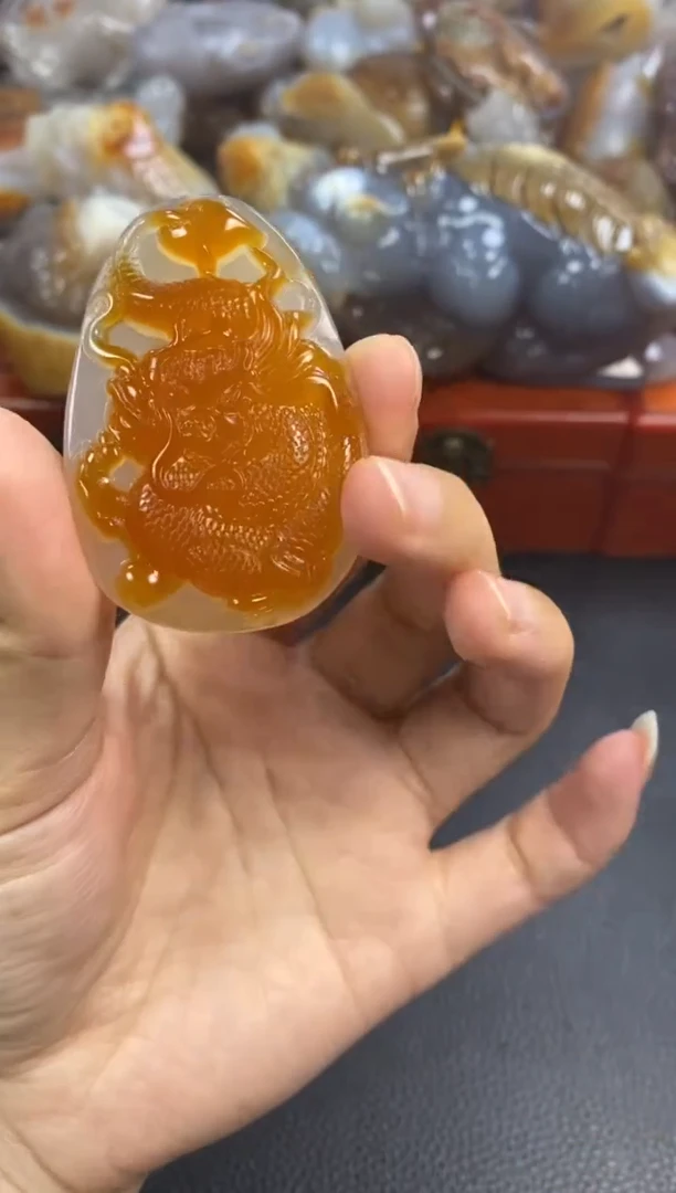 未镶嵌挂件玛瑙/玉髓天***秋1