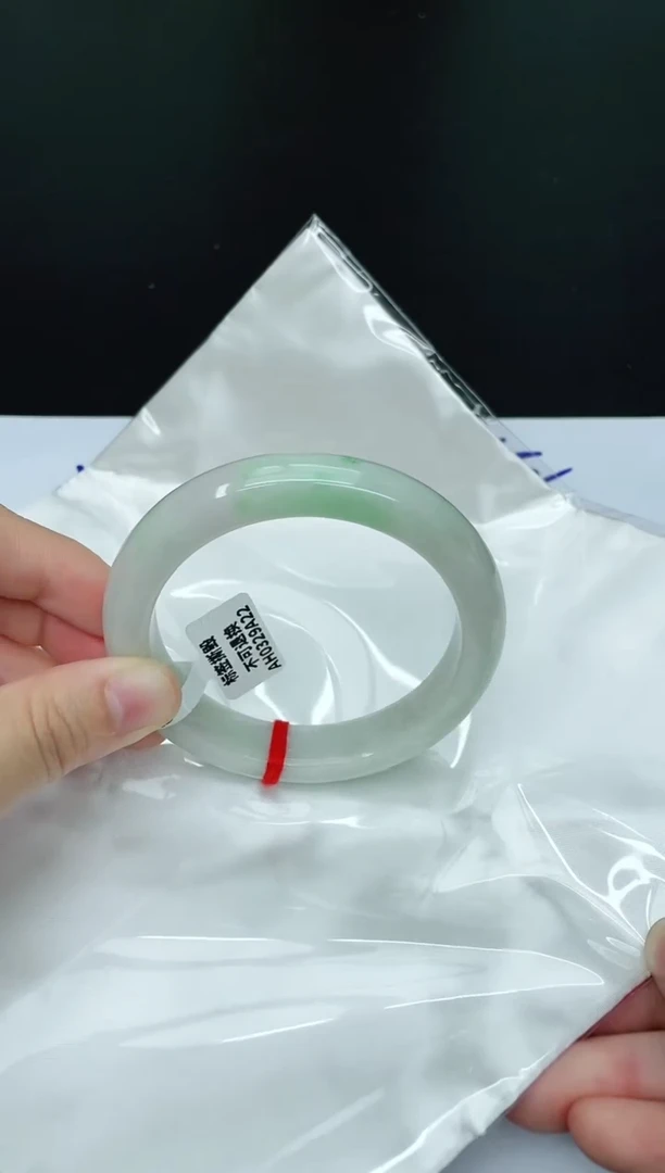 翡翠手镯未镶嵌天然A货翡翠61