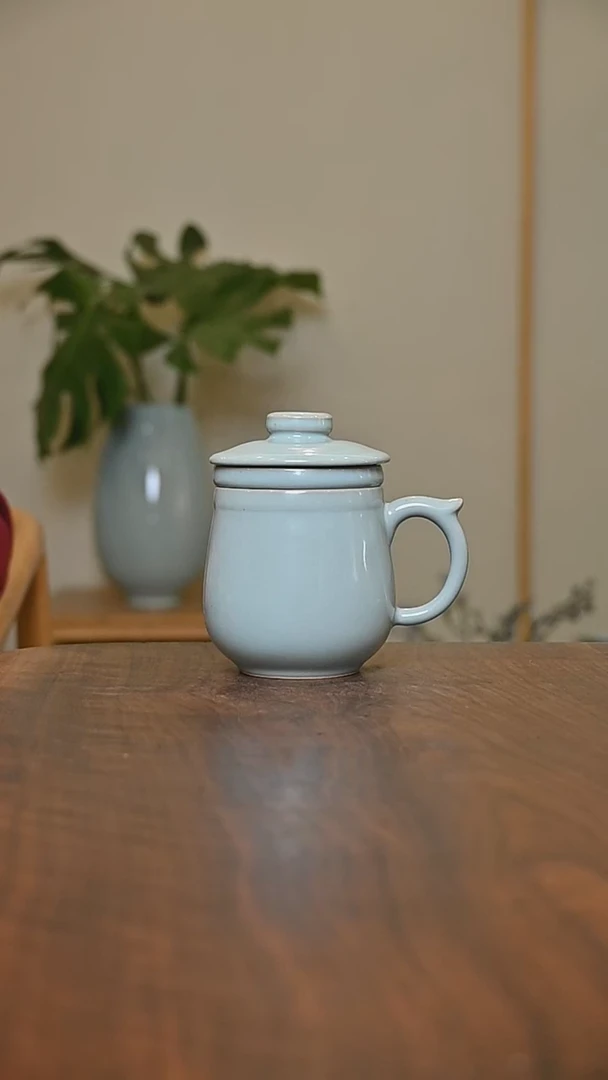 茶水分离杯 天青 微瑕 朱家汝窑款