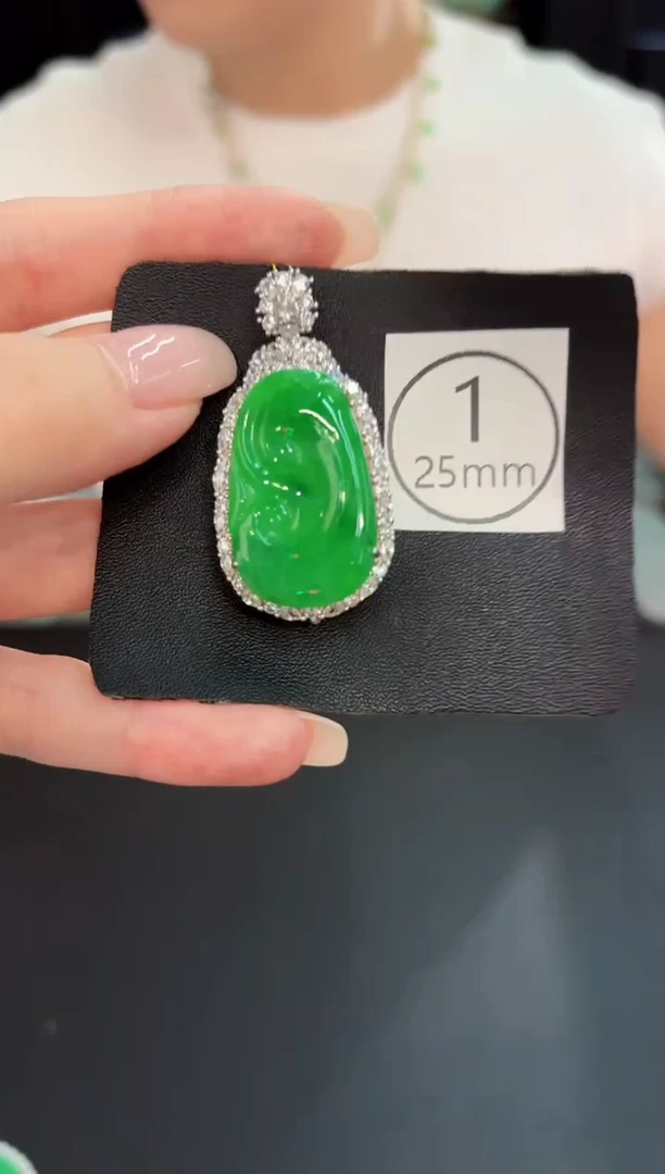 翡翠未镶嵌吊坠(不含链) 缅料A货/支持复检/一件