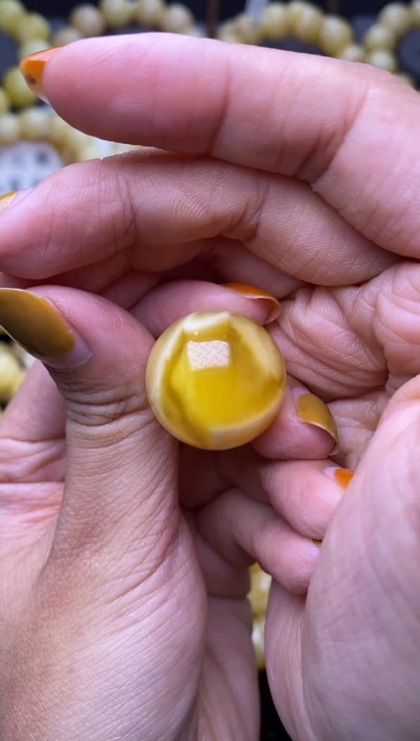 裸石琥珀未镶嵌大小姐珠宝85