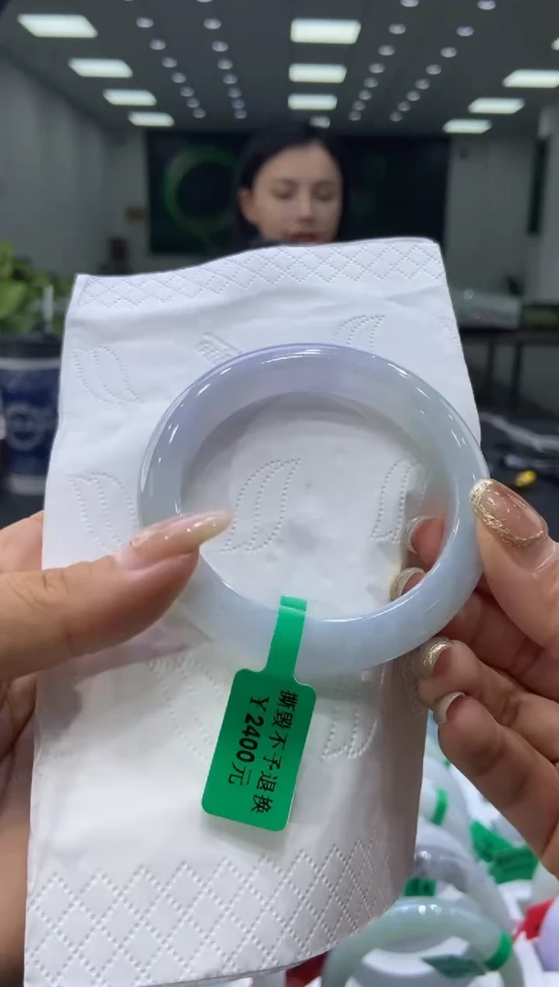 未镶嵌手镯翡翠00008698