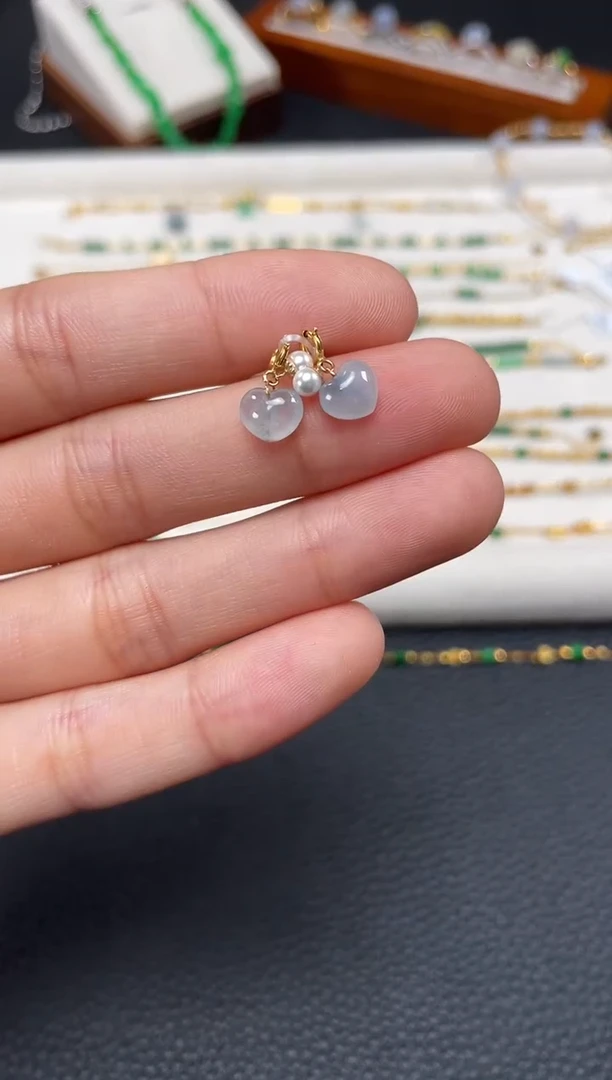 【闪购商品】翡翠吊坠(不含链)18K金镶嵌2个  168
