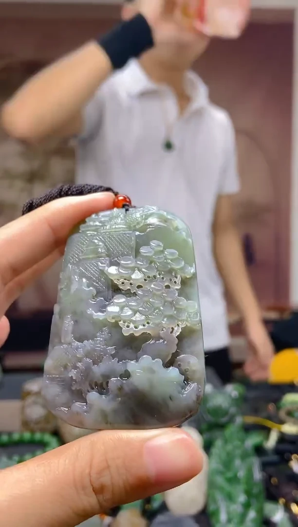 颈饰未镶嵌和田玉1