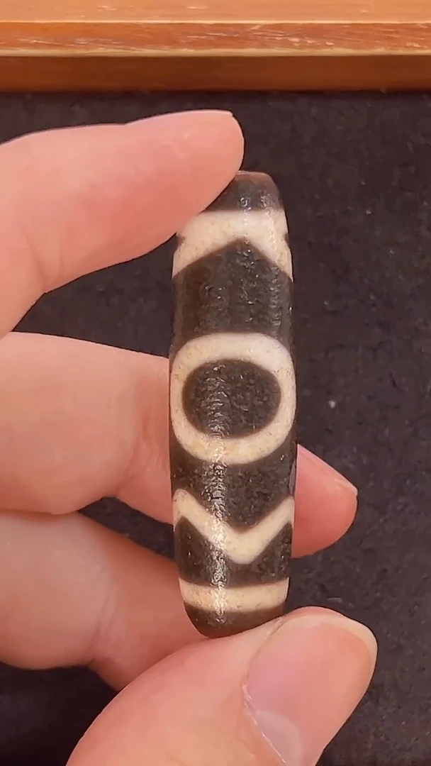 未镶嵌颈饰玛瑙/玉髓钟志明满砂全手息增怀珠45.6*12.5