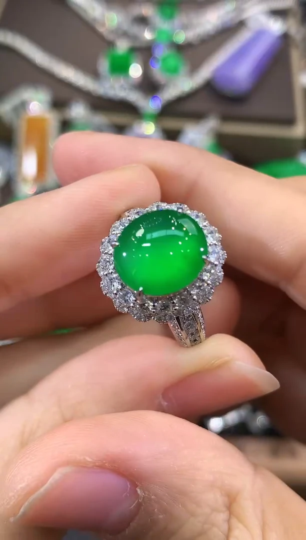 18K金镶嵌戒指翡翠小*f2