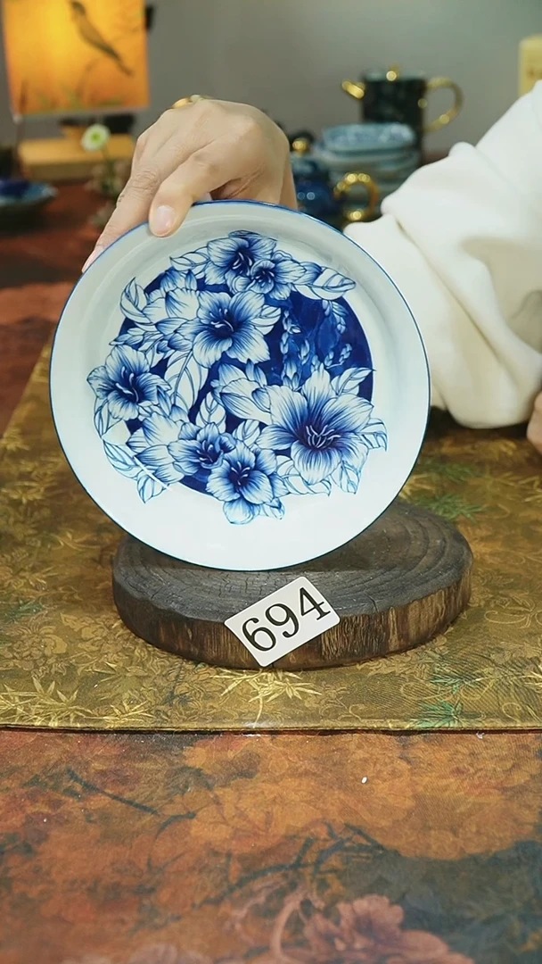 茶碗...........694微瑕