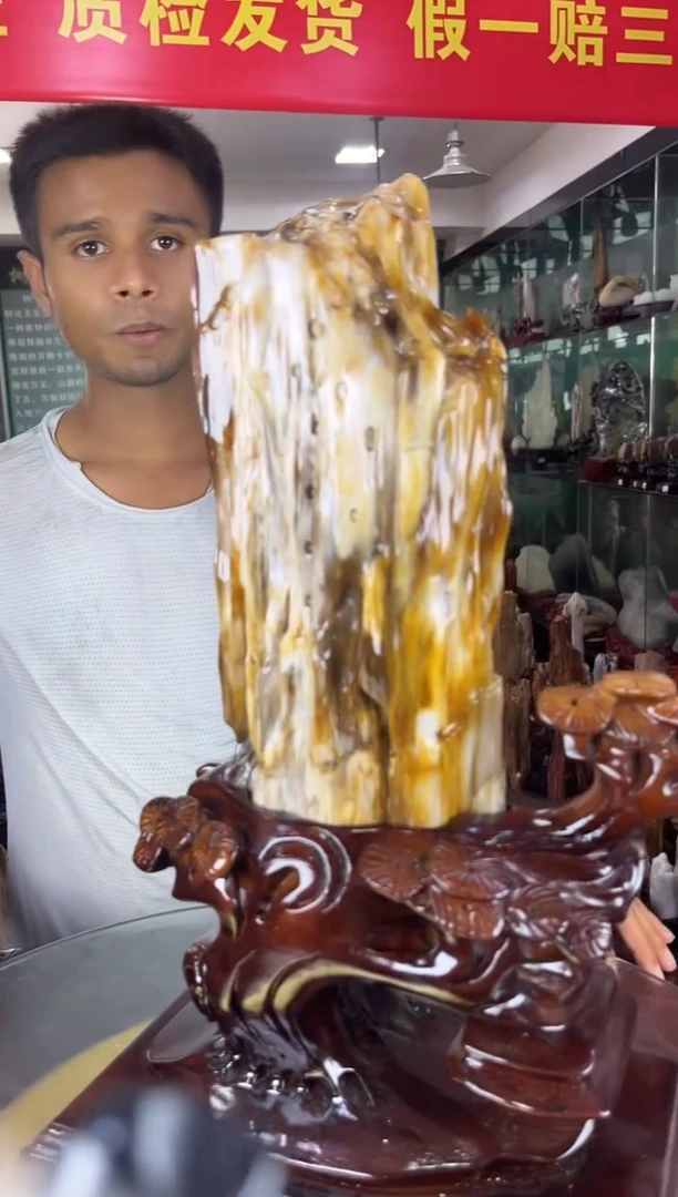 缅甸天然树化玉摆件