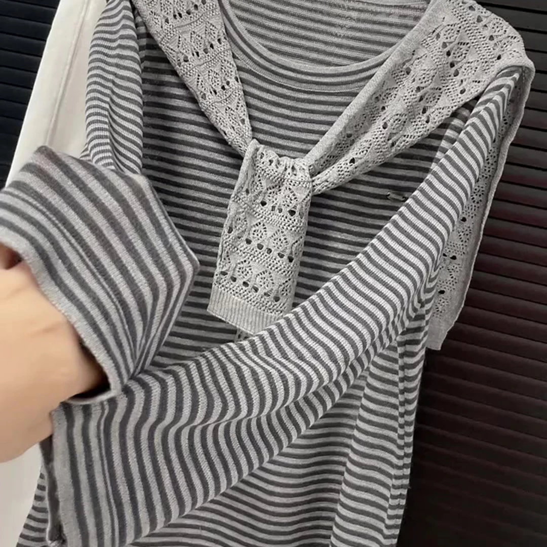 韩系舒适时尚百搭日常通勤灰色上衣女2025早秋圆领薄款长袖针织衫