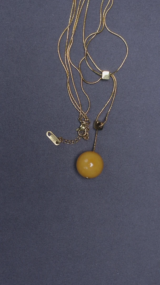 未镶嵌颈饰琥珀花蜡圆珠吊坠