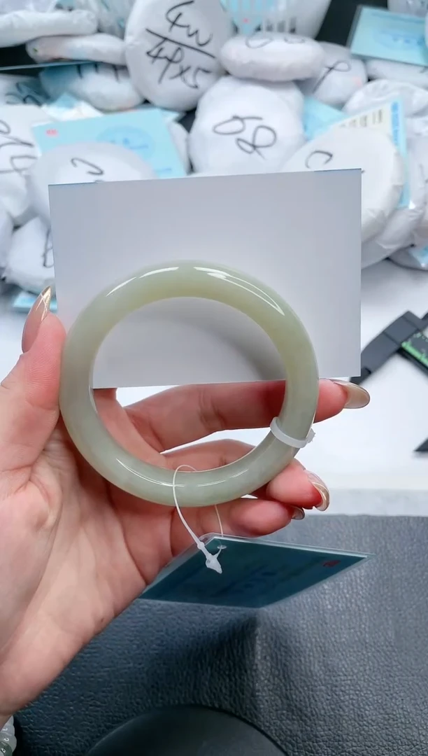 【闪购商品】和田玉手镯未镶嵌20V399-57