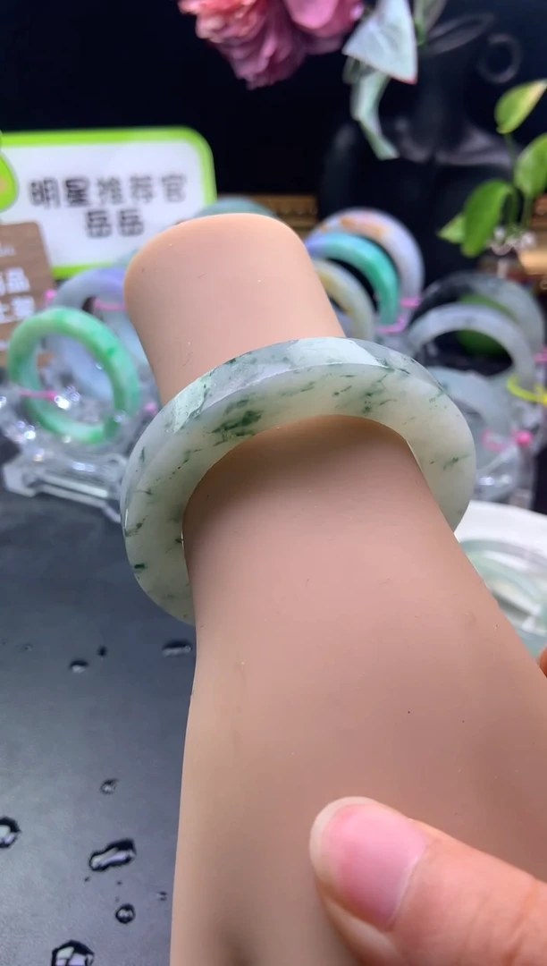 未镶嵌手镯定制翡翠50-61「定制不退不换」