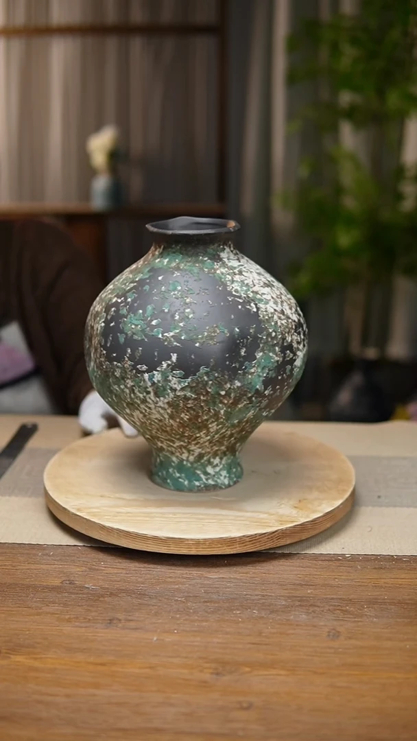 【闪购商品】陶瓷  花器涂鸦绿灯笼