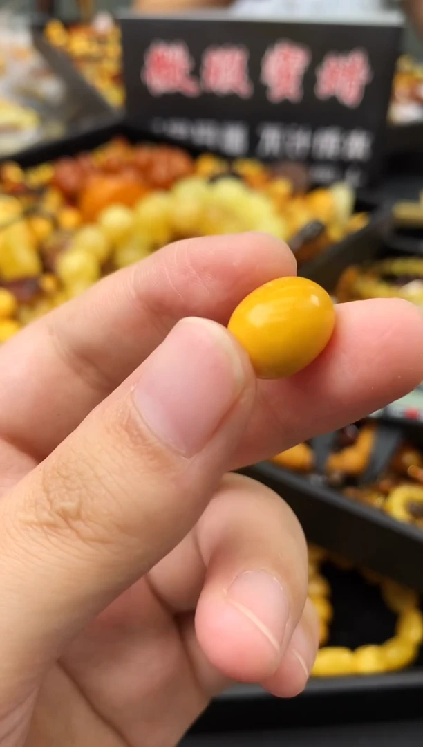 未镶嵌琥珀珠宝奇石212