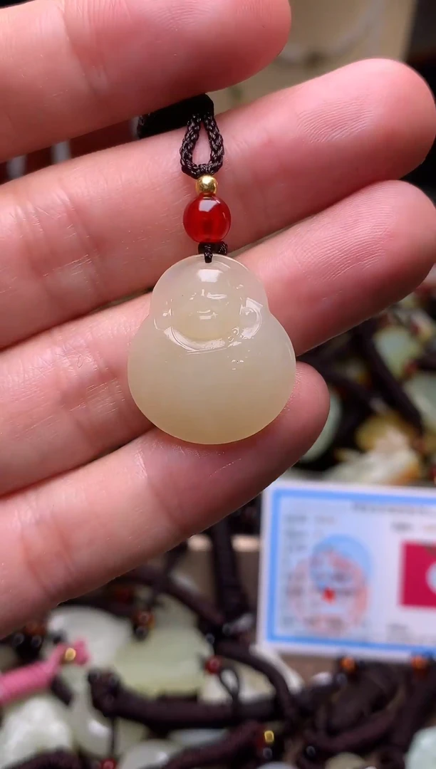 颈饰未镶嵌和田玉新疆料青海料清水和田玉吊坠