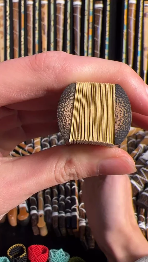 【闪购商品】扇子谈克强倒排琴圆白色贴片