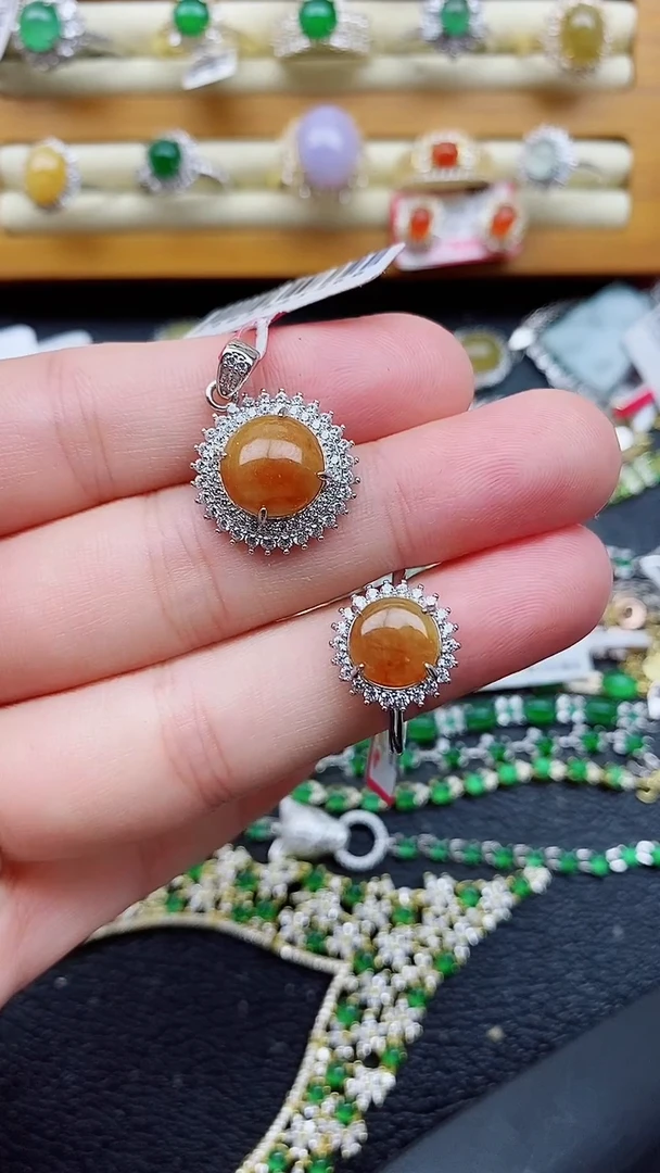 银S925镶嵌戒指翡翠1