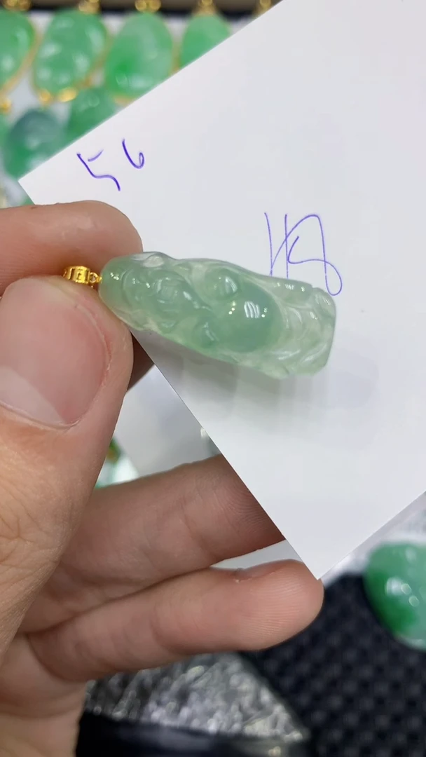 颈饰18K金镶嵌翡翠翡翠1111111