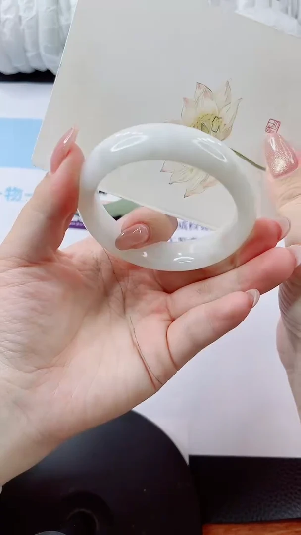 和田玉手镯未镶嵌多样性发货V401