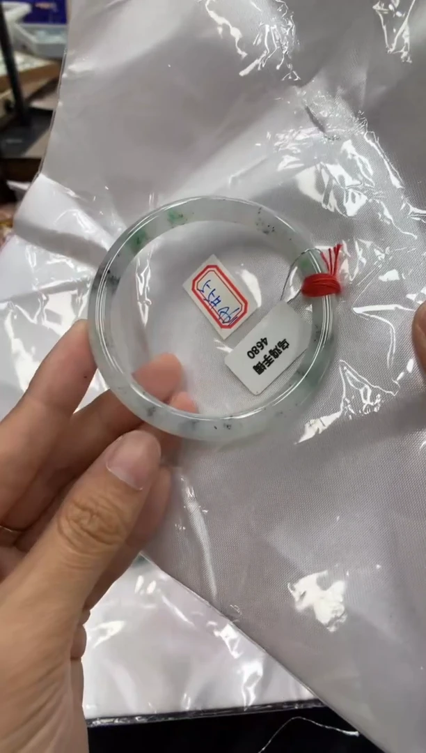 颈饰未镶嵌翡翠手镯55#-11