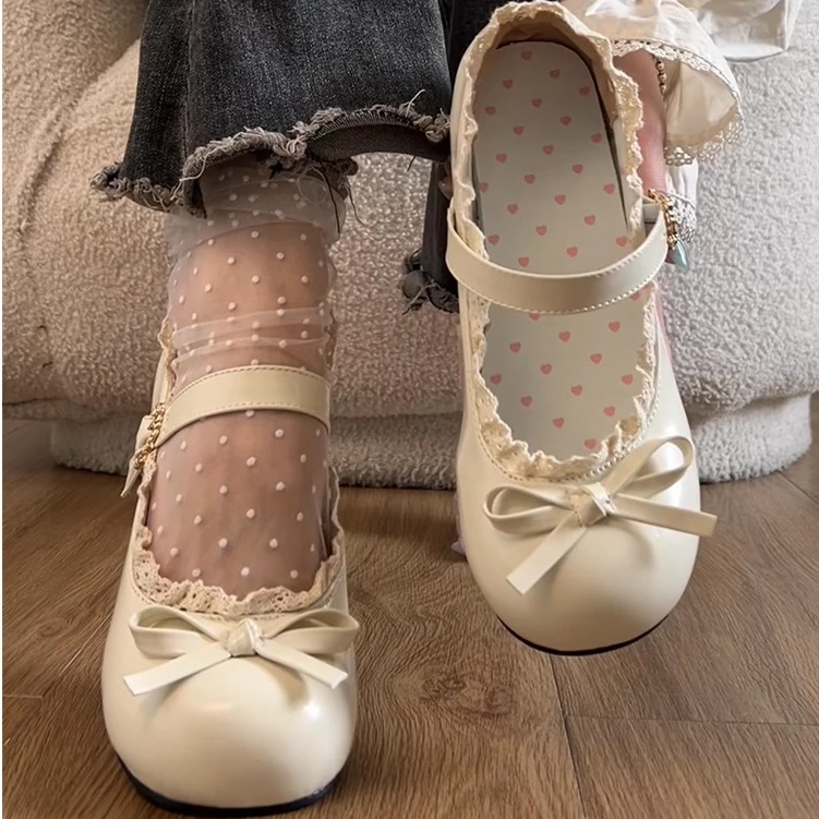 白色复古时尚百搭厚底蝴蝶结单鞋女款2025年春季圆头玛丽珍小皮鞋