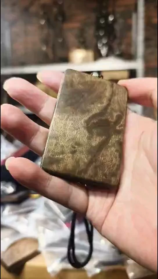 金丝楠无事牌脖挂