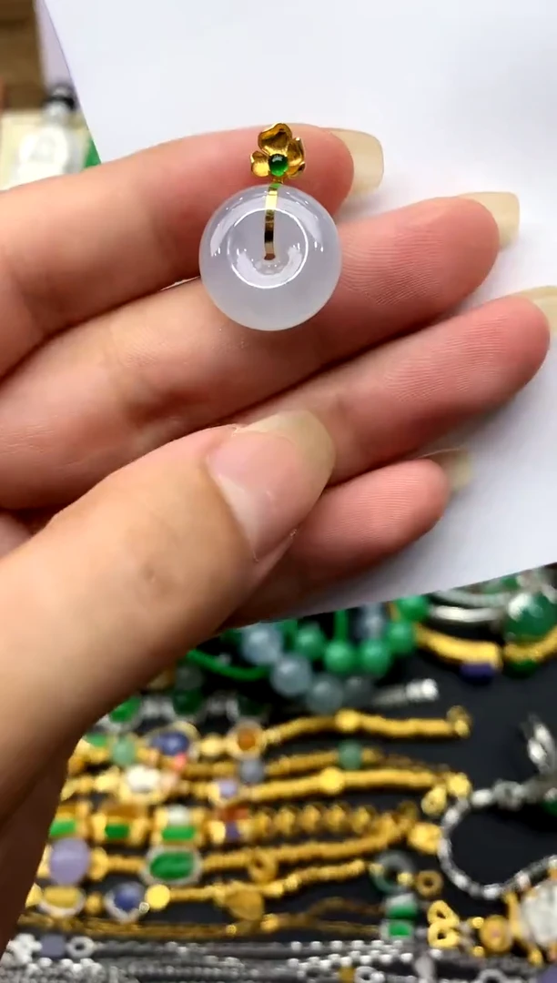 翡翠18K金镶嵌颈饰78-中国好珍宝