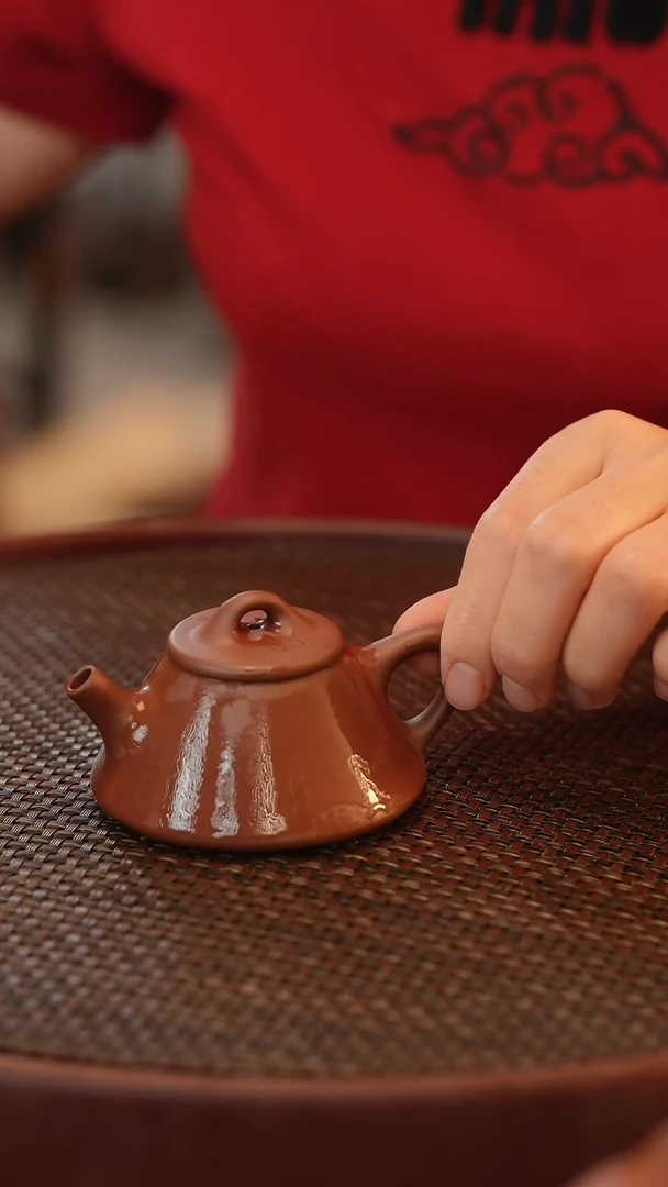 茶壶紫砂原矿手工制作紫泥 纳瓢 95cc
