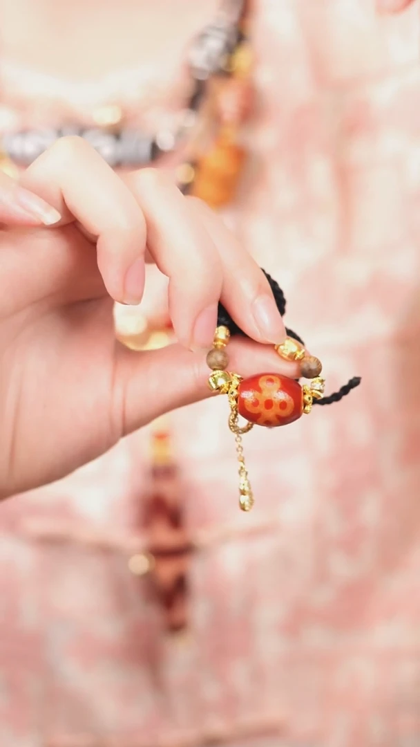 玛瑙/玉髓（覆膜）颈饰未镶嵌传世珠宝-多样性发其一