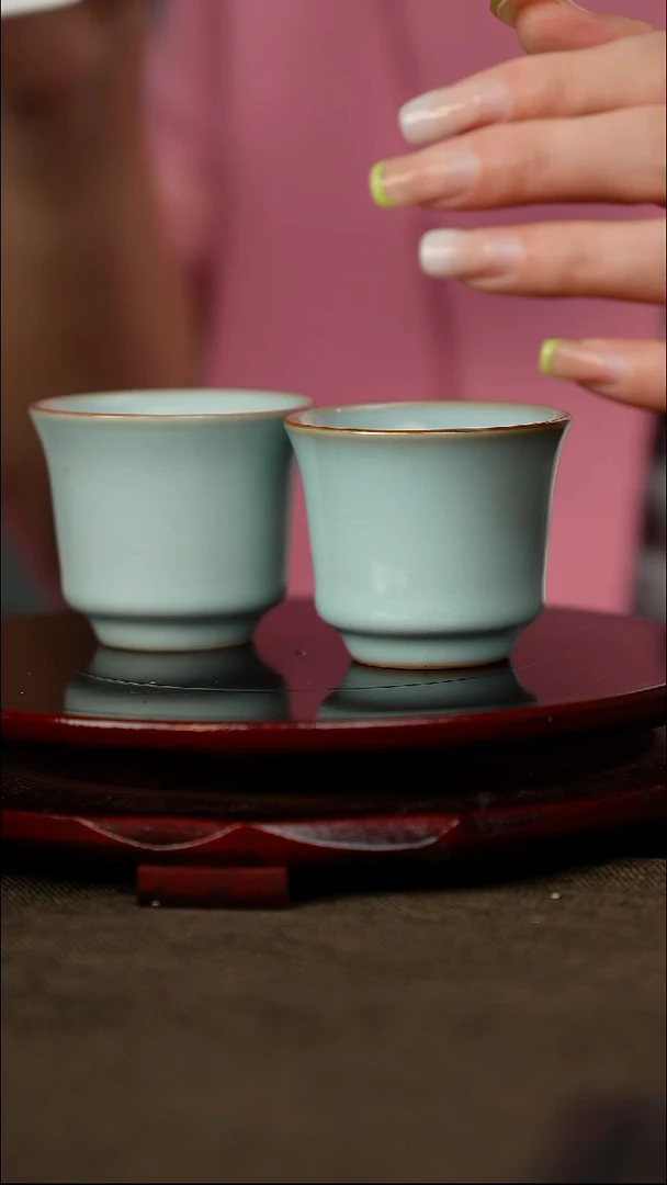 钟式杯 带底款 颜色随机 单只