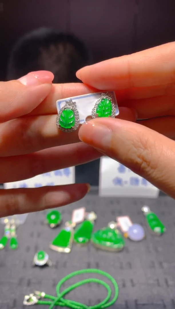 未镶嵌定制翡翠51多样性发货（发其一）