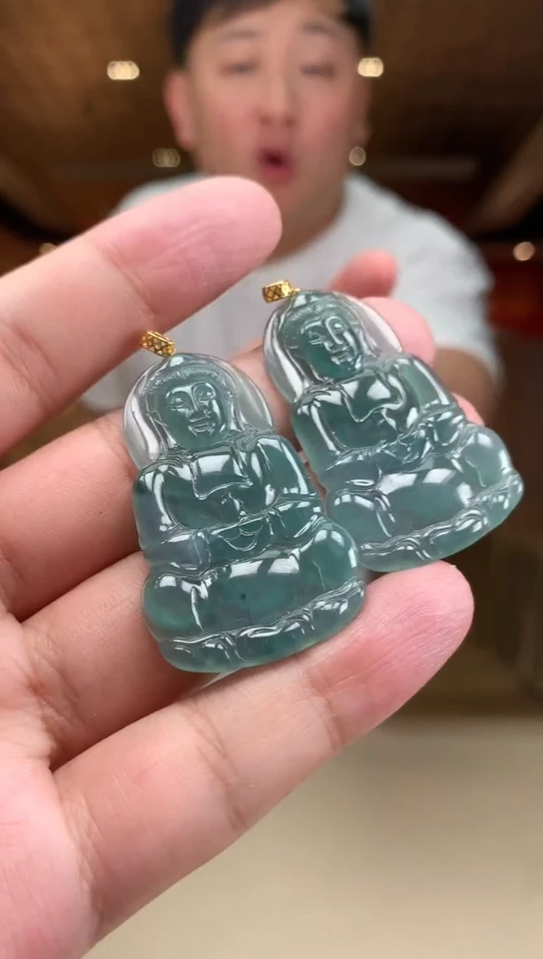 【闪购商品】翡翠颈饰18K金镶嵌多样性发货（只发一件) *d50