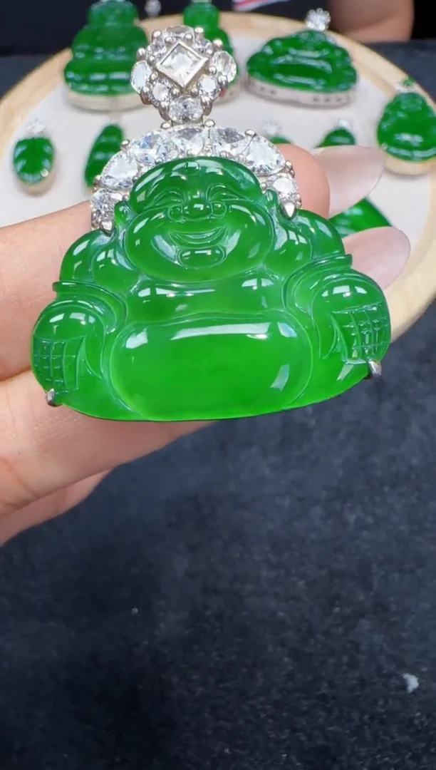 未镶嵌定制翡翠翡翠吊坠94