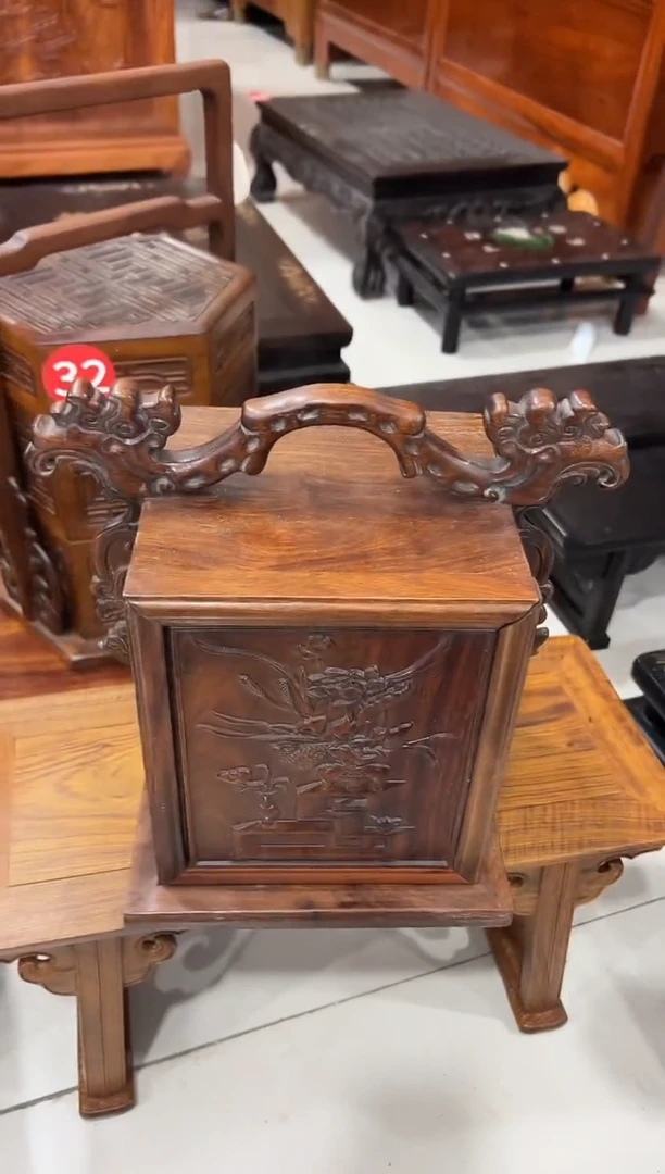 花梨木龙头提手侧拉箱