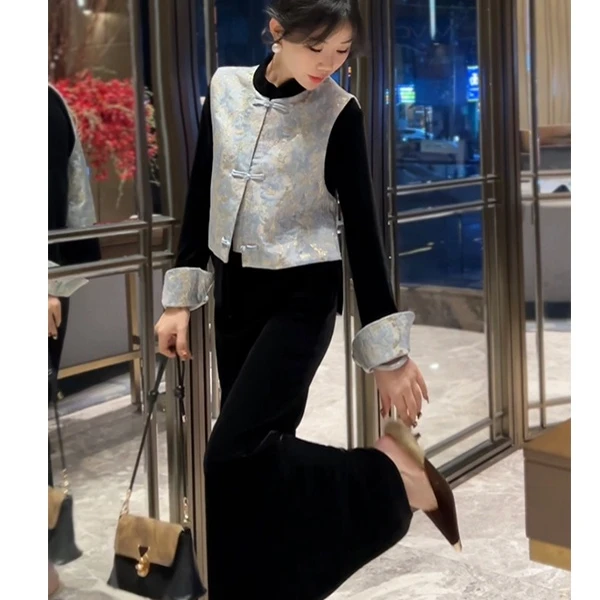 A166#2024秋季新款复古国风盘扣提花马甲内搭上衣高腰丝绒半身裙