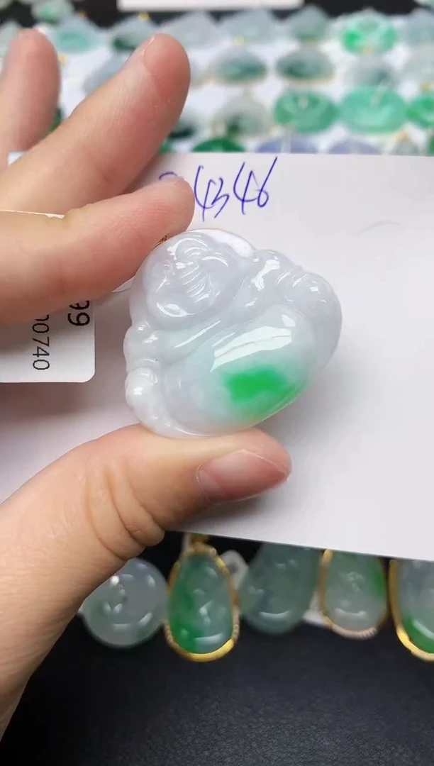 颈饰18K金镶嵌翡翠天然缅甸A货翡翠百元以上9元证书费自理