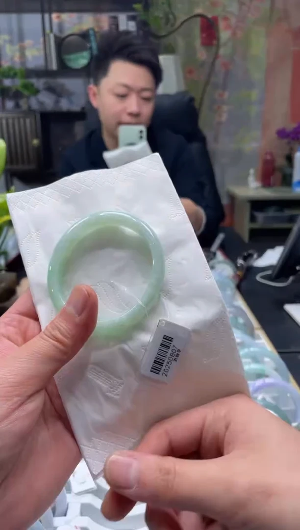 未镶嵌手镯翡翠4762*****