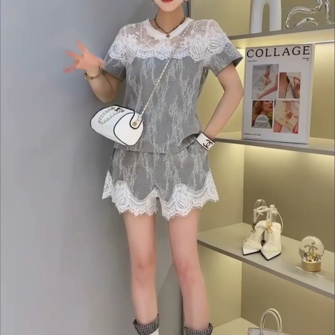 夏季女装网纱拼接蕾丝提花短袖T恤搭配休闲短裤套装