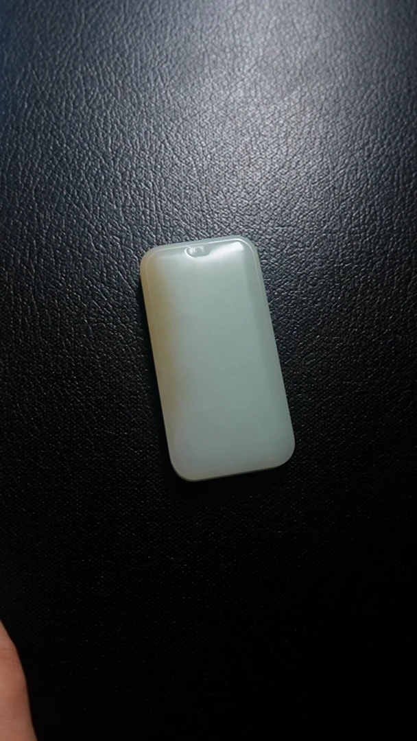 颈饰未镶嵌和田玉无事牌