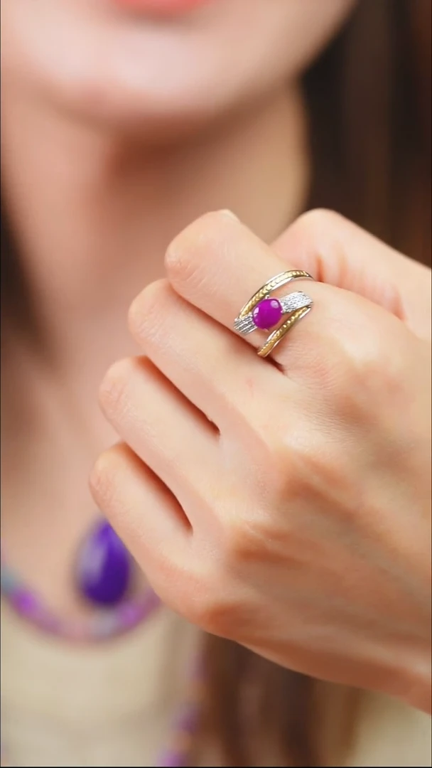 18K金镶嵌苏纪石（舒俱来）戒指38