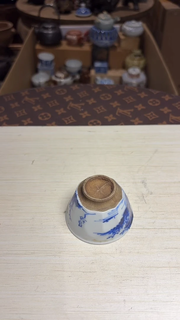 谢谢老板回流产品有磨损正常，慎拍。