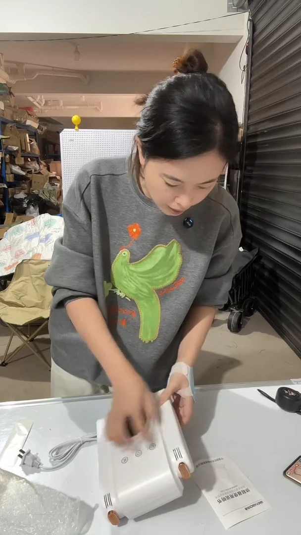 日用百货，烘鞋器127