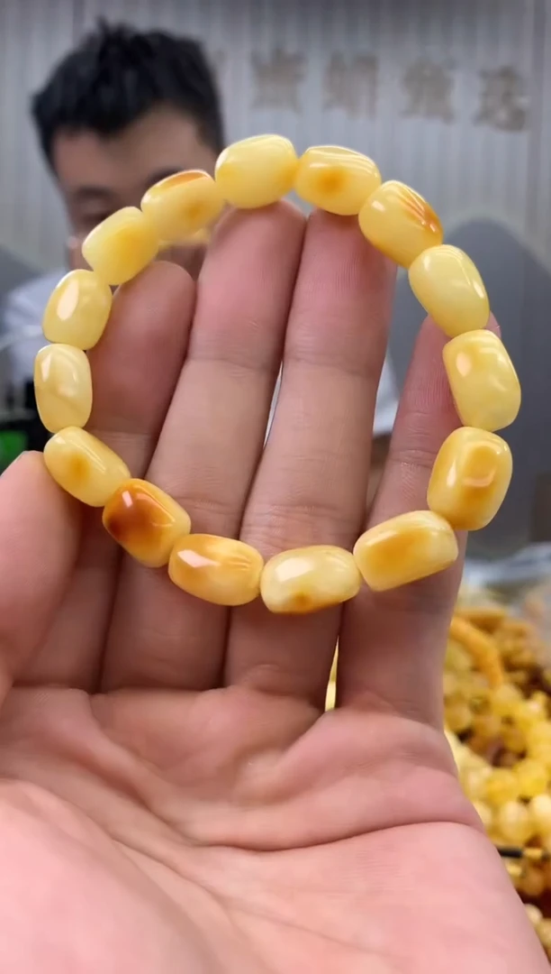 裸石琥珀未镶嵌手串