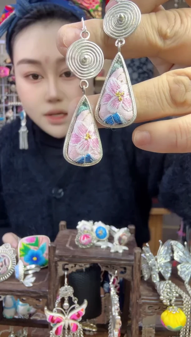 【闪购商品】刺绣非遗手工刺绣耳环