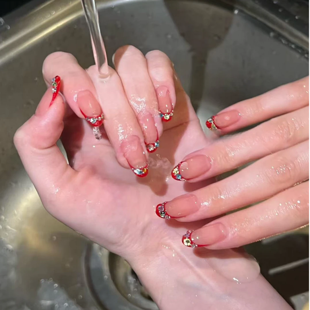【八方来财】新款酒红闪钻法式显白秋冬手工穿戴甲纯手工红色美甲